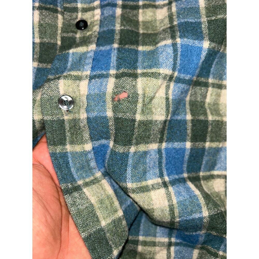 Vintage made in USA Pendleton flannel size medium has a small hole blue brown - Picture 3 of 4